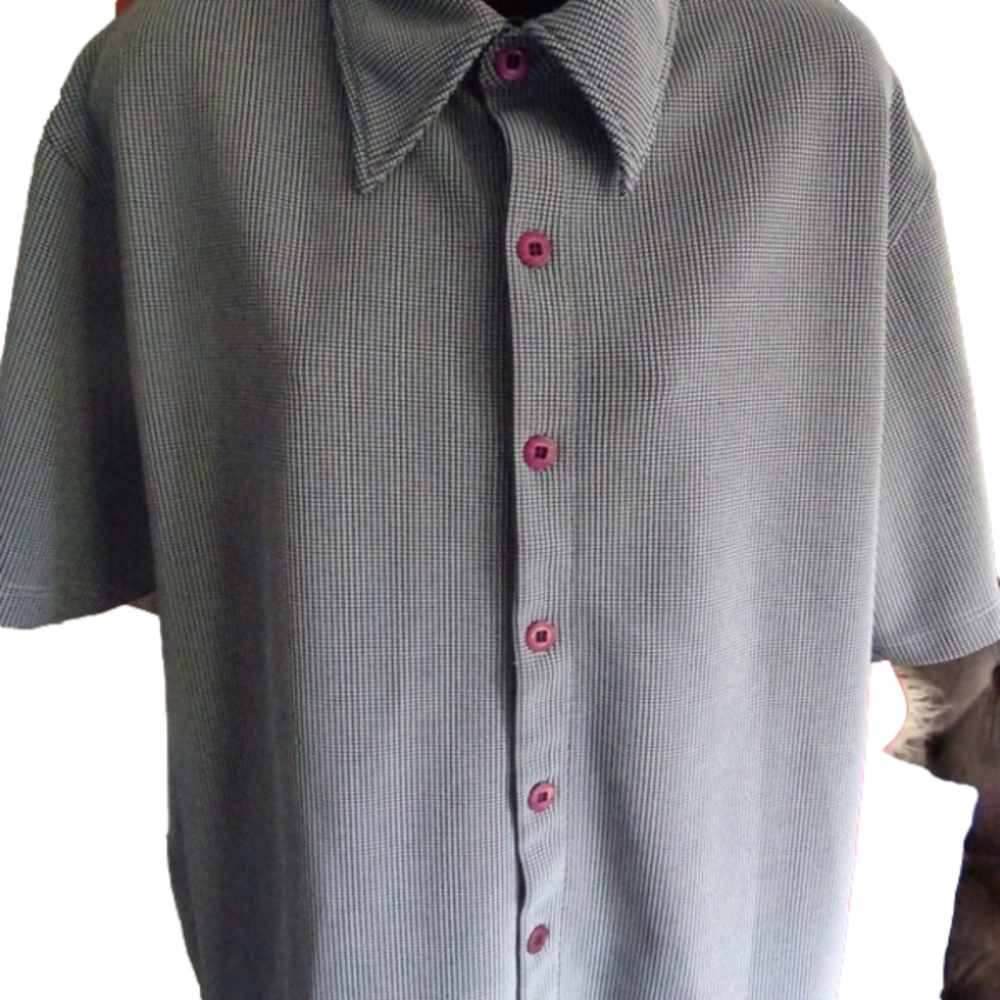 SOLO VOYCE MENS SHIRT 95% POLYESTER 5% SPANDEX